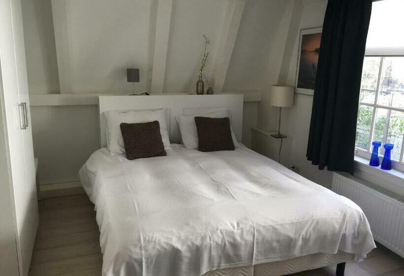 민박 Nine Streets Inn