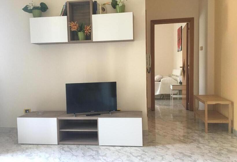 تختخواب و صبحانه Paestum Rosae