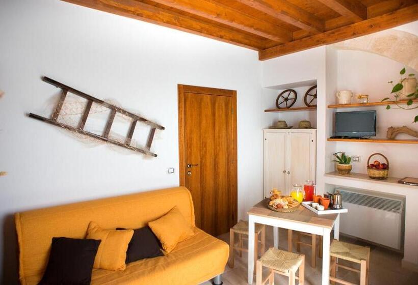 Grandi Trulli Bed & Breakfast