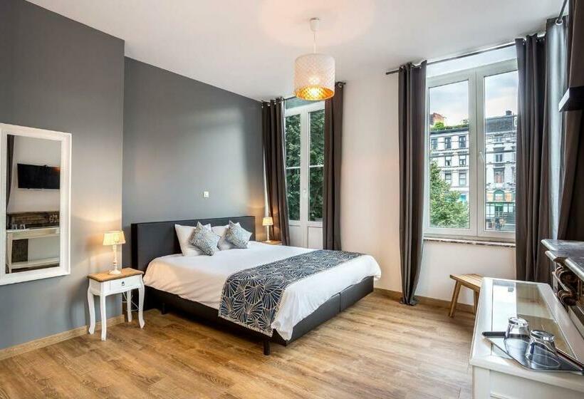 هتل Hôtel Cathédrale Liège