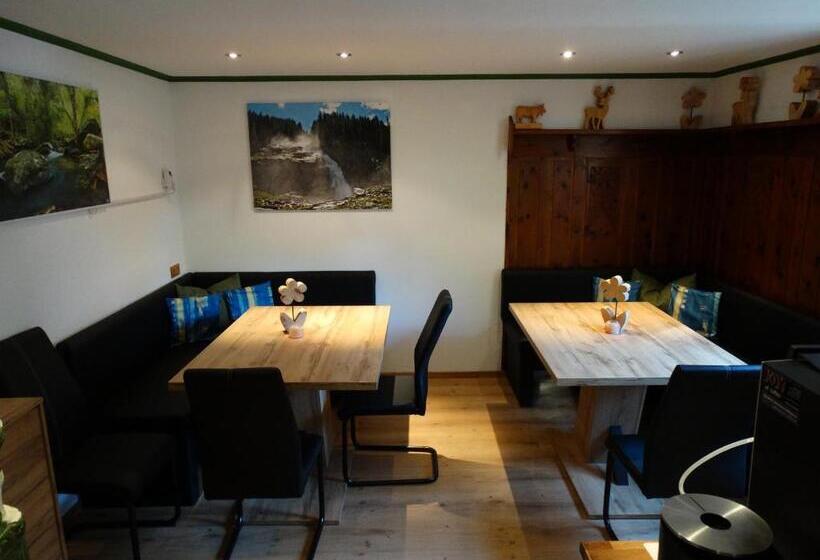 Пансион Gästehaus Posch