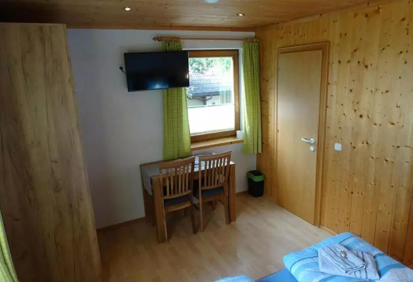 ペンション Gästehaus Posch