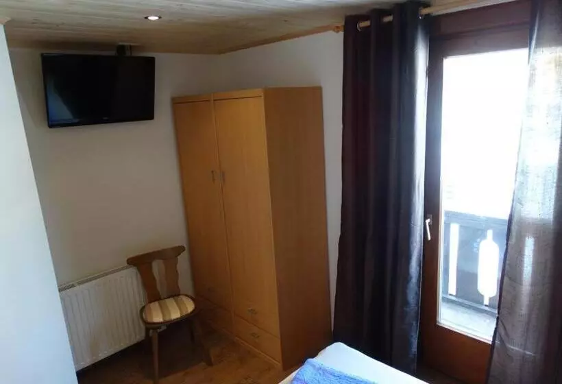 ペンション Gästehaus Posch