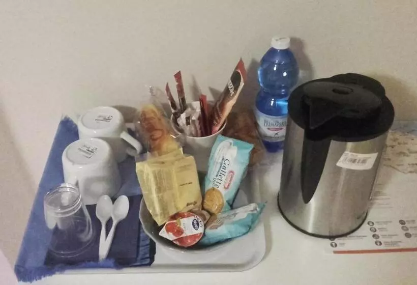 Majatalo Hostal Al Porto