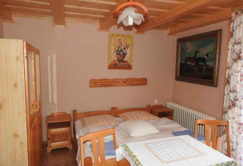 膳宿费 Privát U Slávky