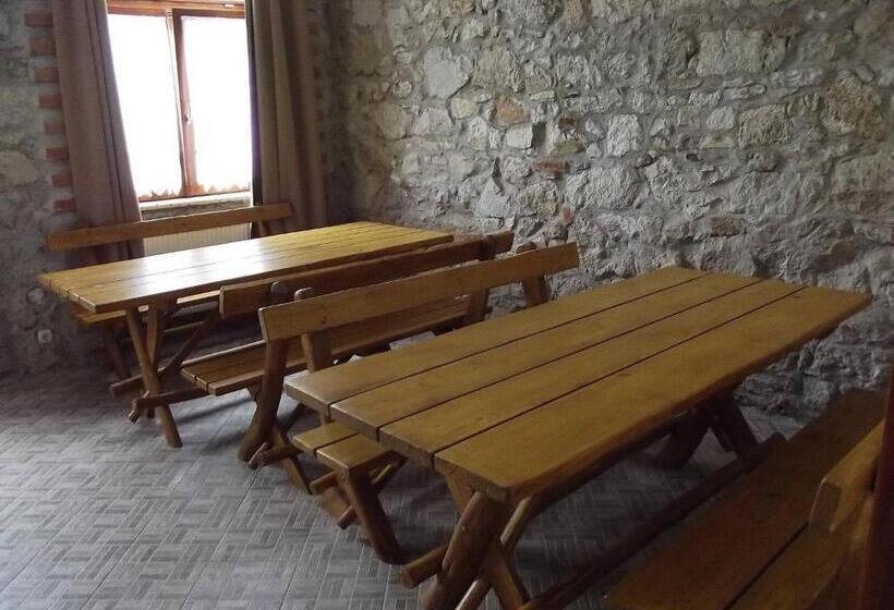 פנסיון öreg Diófa Vendégház