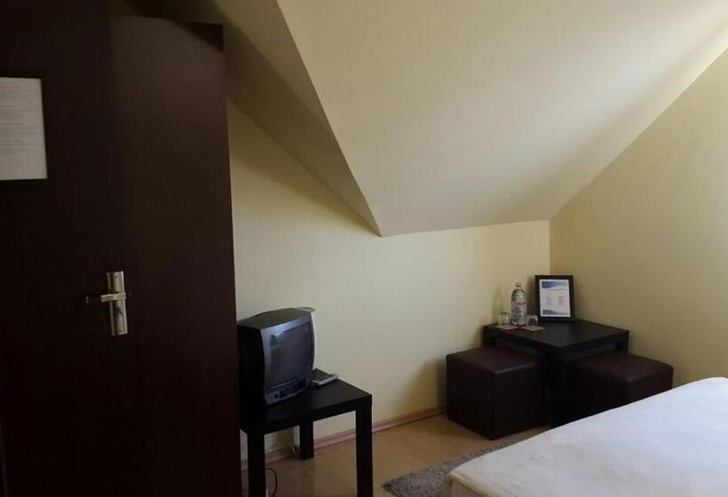 Pensiunea Family Zone