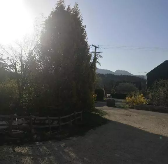 L Oree Des Bornes Appartement Avec Piscine