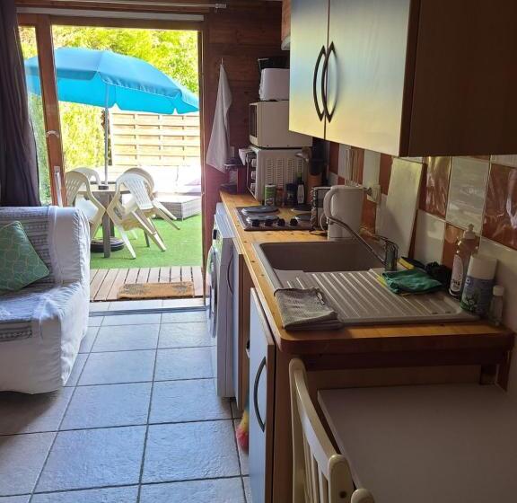 L Oree Des Bornes Appartement Avec Piscine