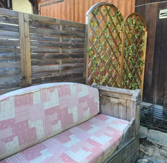 L Oree Des Bornes Appartement Avec Piscine