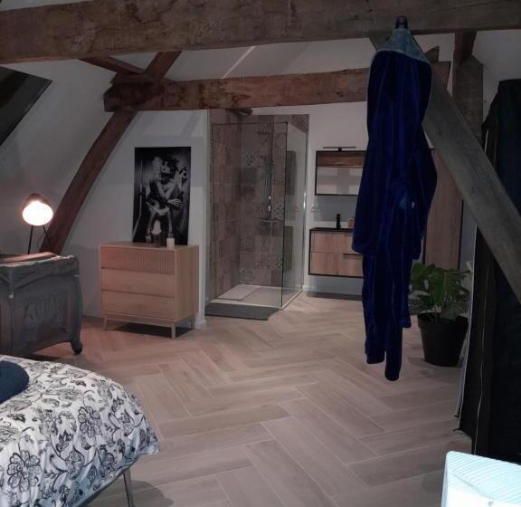 Suite City Center In Quiet Street & Airco