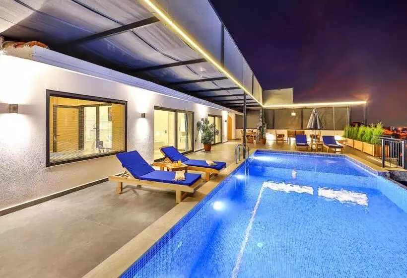 Villa Summery