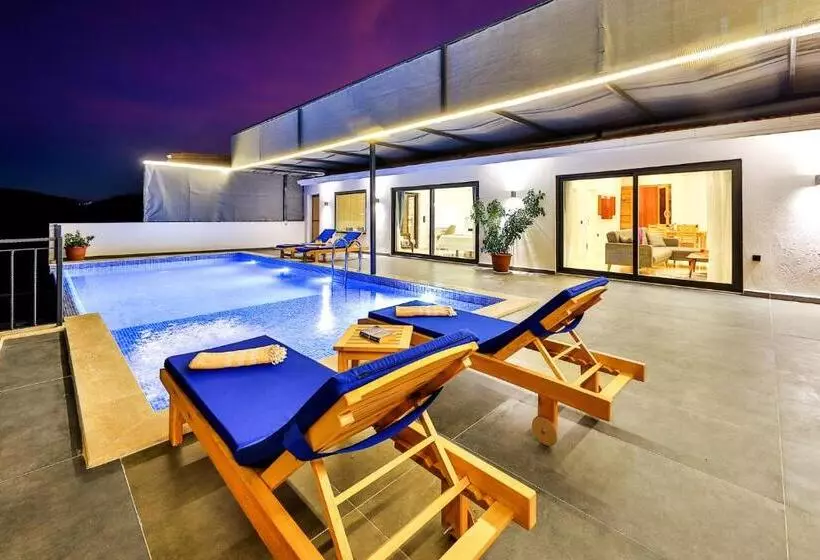 Villa Summery