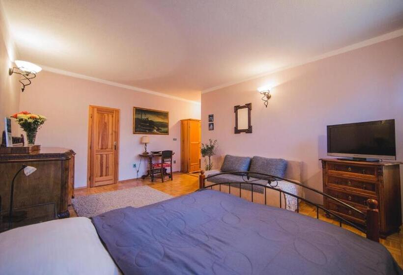 Albergue Penzion U Papoušků