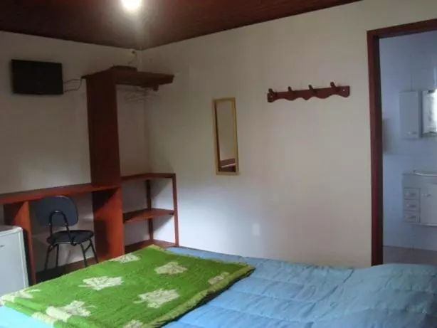 Retkeilymaja Pousada Dona Denis