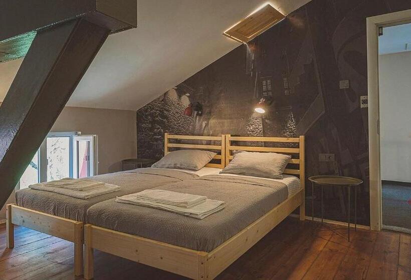 호스텔 Temple House