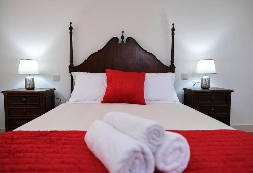 Aldeia Da Quinta Do Paço