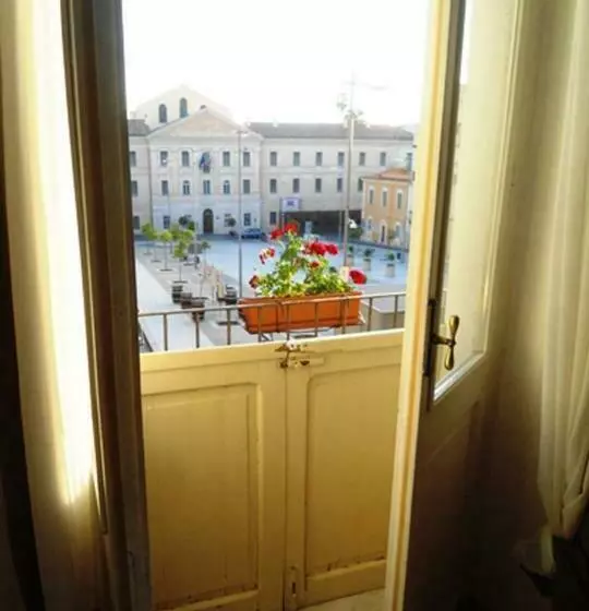 B&b Le Finestre Su Via Cavour