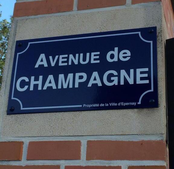 Bed and Breakfast Roulotte La Dominique