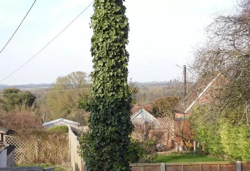 Charming Kintbury Cottage