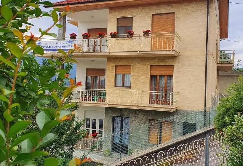 Fiori F   Le Joli Coin