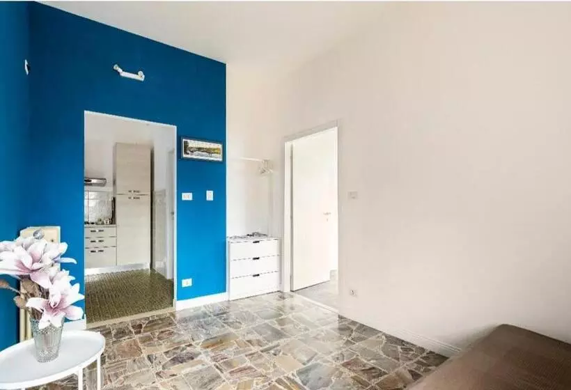 Fiori F   Le Joli Coin