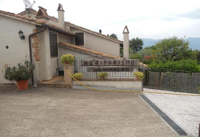 هتل La Fattoria Di Mamma Ro