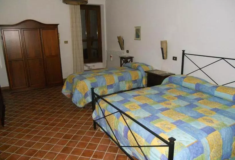 ホテル La Fattoria Di Mamma Ro