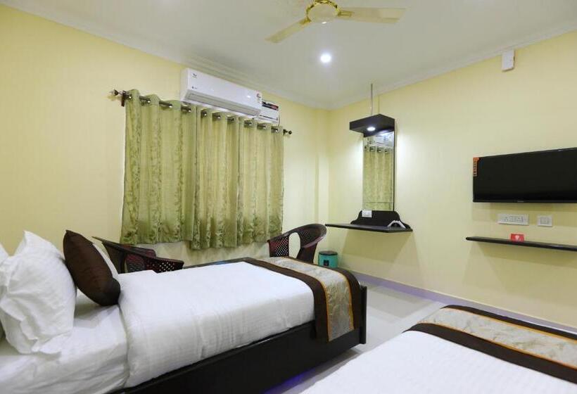 酒店 Salbala Inn   Near Airport