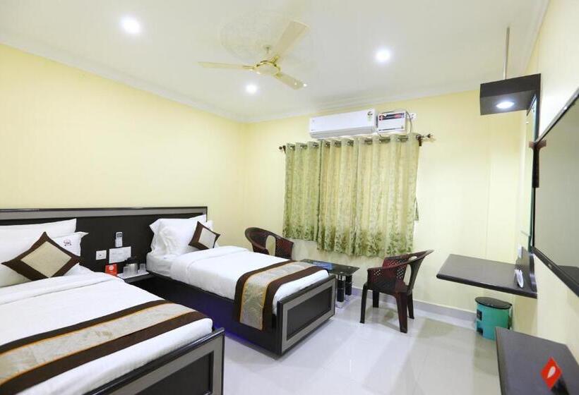 酒店 Salbala Inn   Near Airport