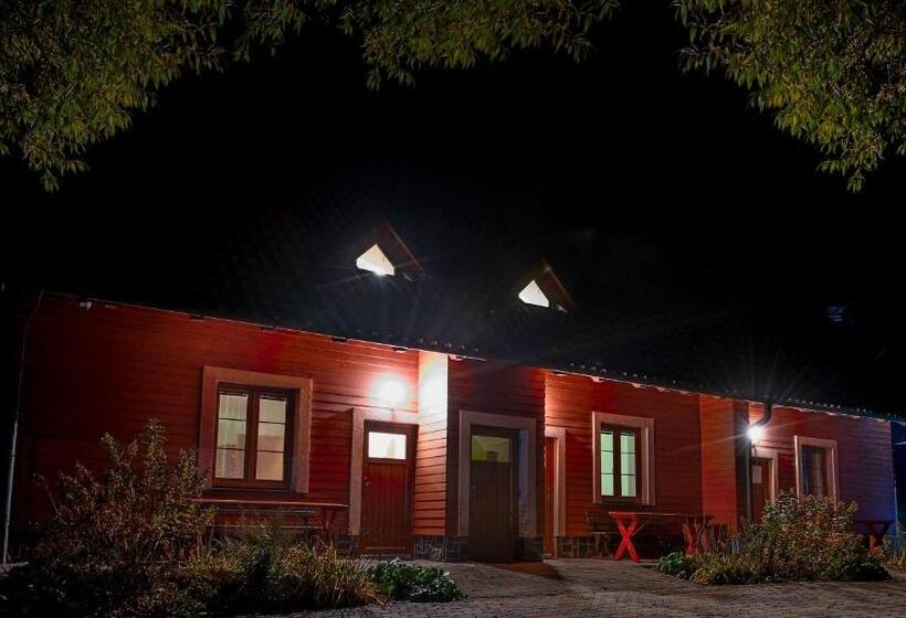 بنسيون Apartmány Pod čerťákem