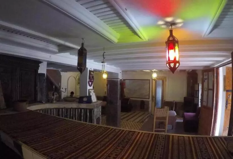 Majatalo Auberge Des Peupliers Café Restaurant