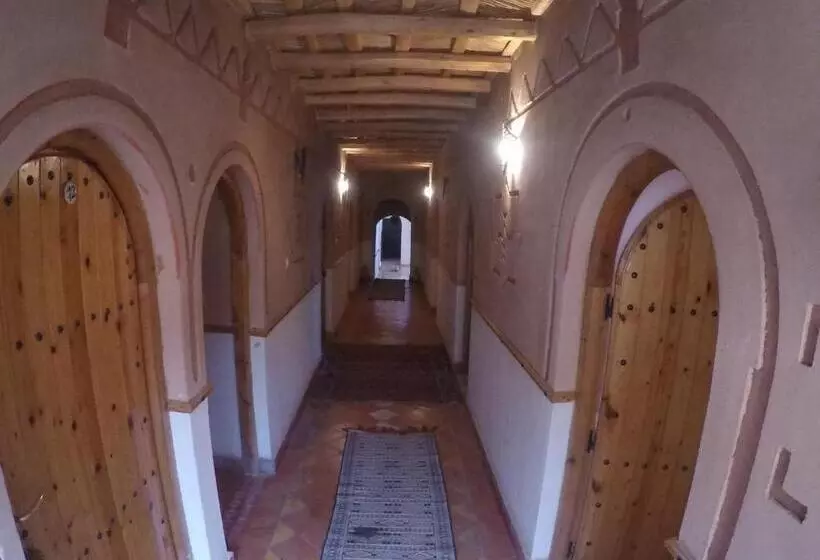 Majatalo Auberge Des Peupliers Café Restaurant