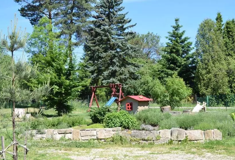 Majatalo Penzion Slunečno