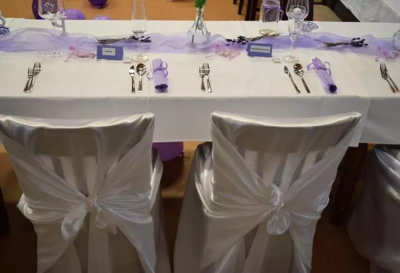 Majatalo Penzion Slunečno