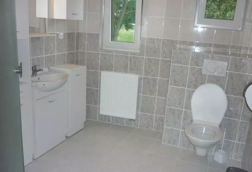 ペンション Penzion V Maštali