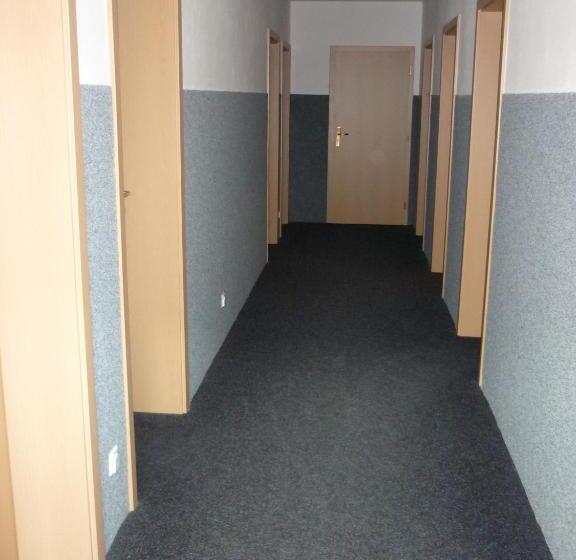 פנסיון Penzion V Maštali