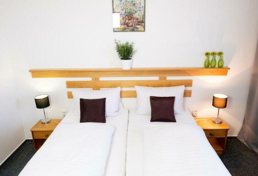 Pension Restaurace A Penzion U Hasičů