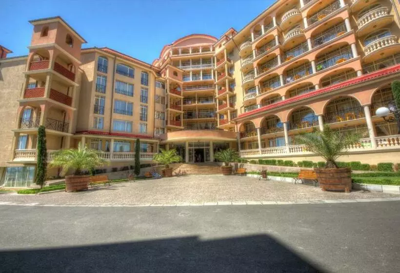 リゾートホテル Atrium Beach Hotel   All Inclusive