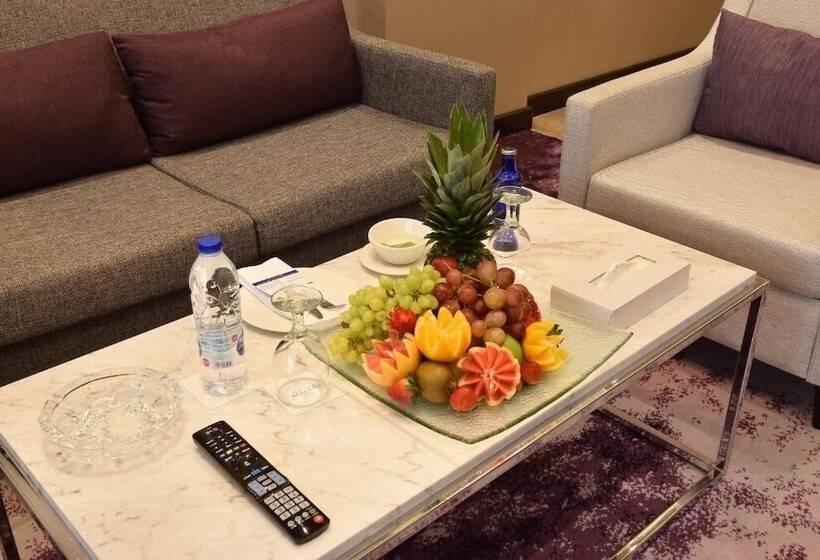 Paradise Elite Hotel Tahlia