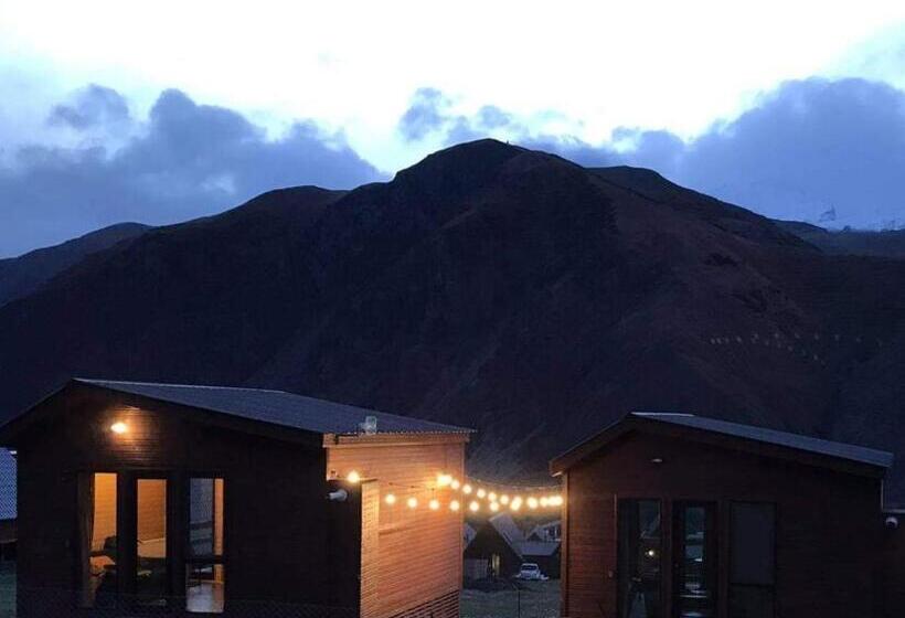 هتل Kazbegi Twins