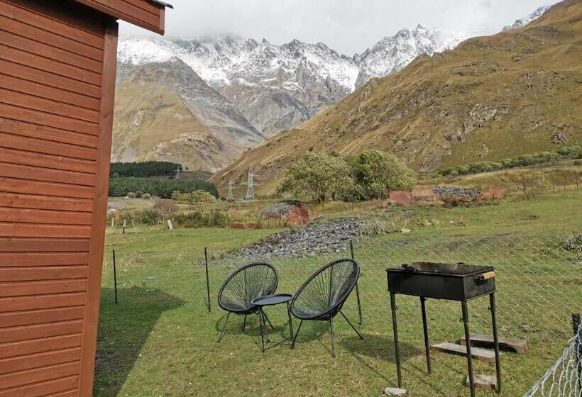 هتل Kazbegi Twins