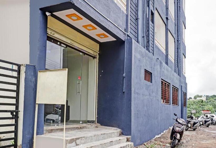 בית מלון כפרי Oyo Flagship 82757 Relax Inn