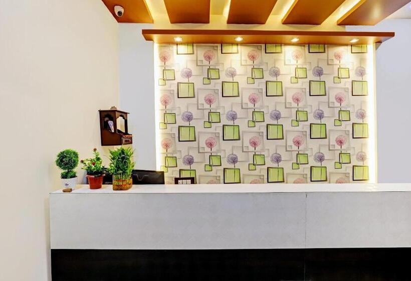 בית מלון כפרי Oyo Flagship 82757 Relax Inn