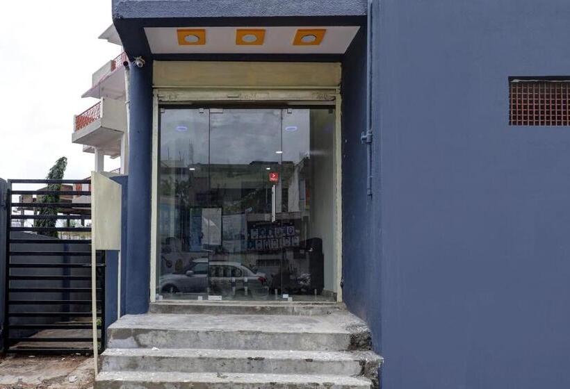 בית מלון כפרי Oyo Flagship 82757 Relax Inn