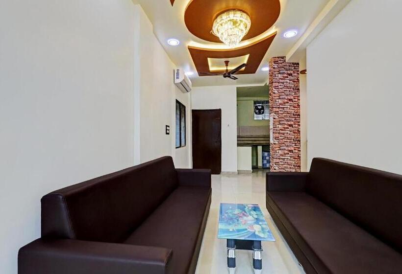 בית מלון כפרי Oyo Flagship 82757 Relax Inn