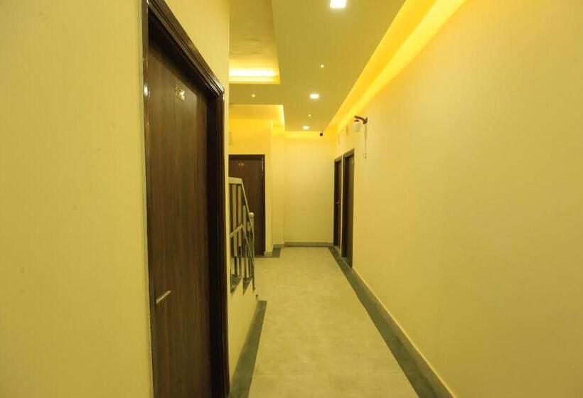 בית מלון כפרי Syal Inn