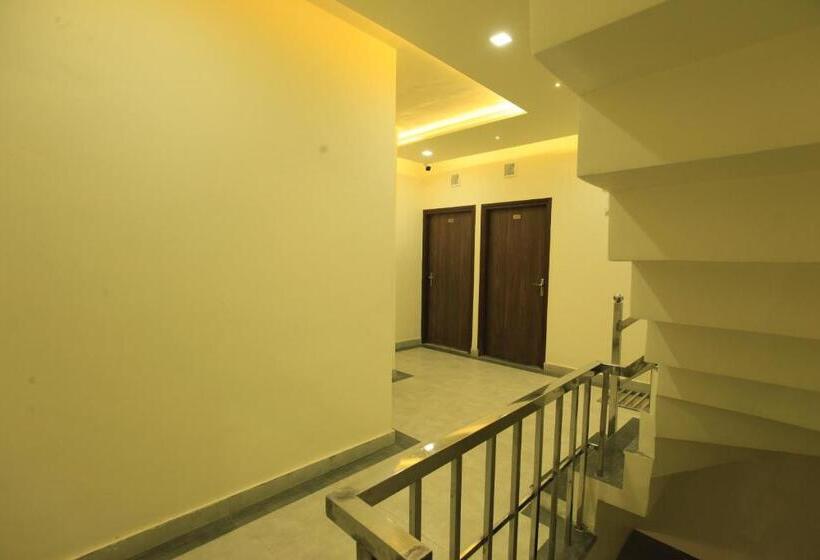 בית מלון כפרי Syal Inn