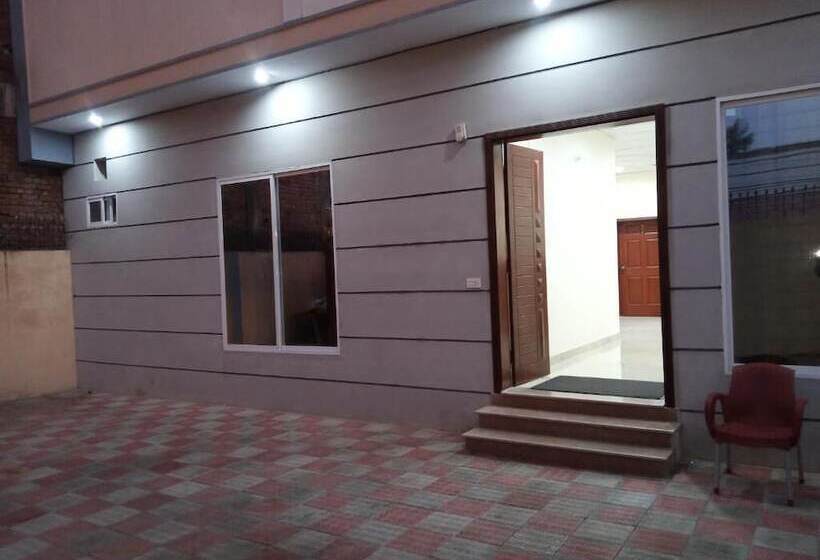 هتل Taj Palace Multan