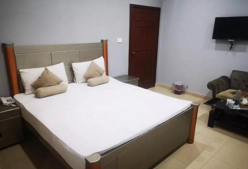 هتل Taj Palace Multan